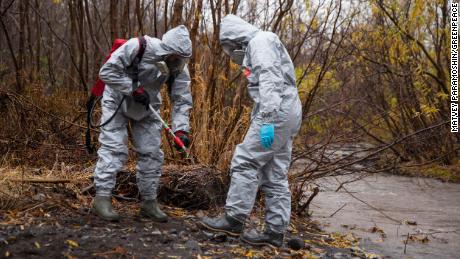 Greenpeace experts have taken samples from the banks and mouth of the Nalycheva river, which passes by a toxic waste dump being investigated as a possible source of the substance.