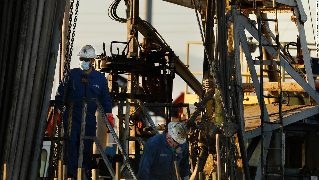 Oil field worker salary