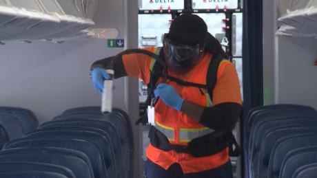 Electrostatic spraying on Delta plane at JFK