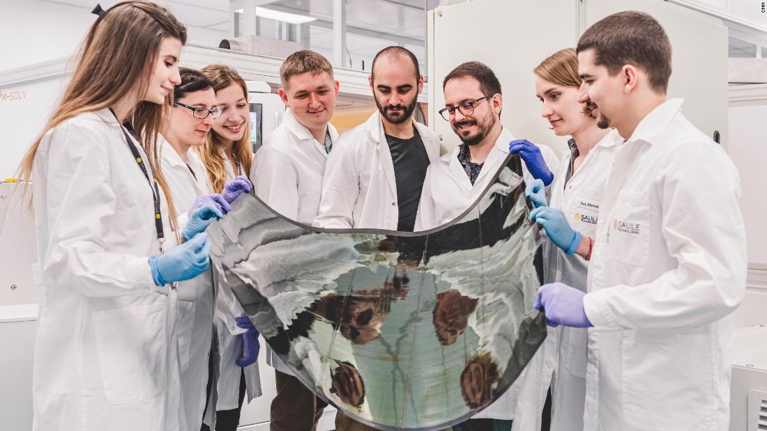 The team at Saule Technologies with their highly flexible perovskite material. 