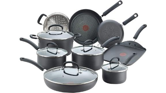 T-fal E918SE Ultimate Hard Anodized Nonstick 14 Piece Cookware Set