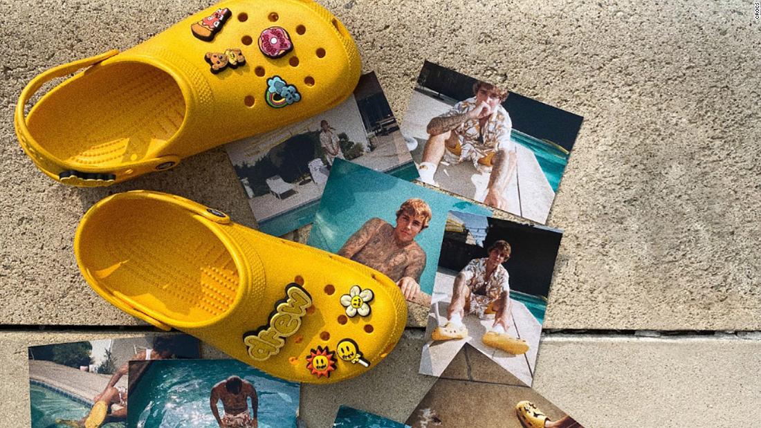 create your own crocs