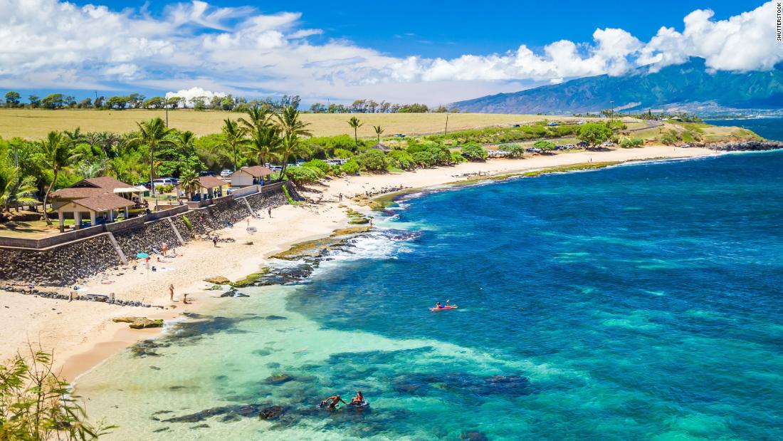 Gutted Hawaii tourism industry preps for new arrivals