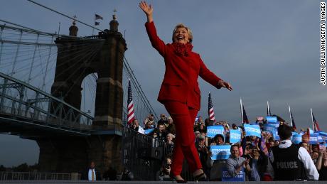  Demokratisk presidentkandidat Hillary Clinton deltar i ett kampanjmöte 2016 i Ohio.