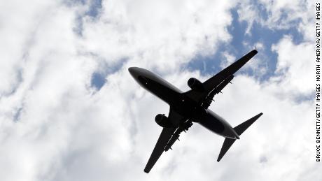 Flying can be safer than grocery shopping, Harvard study asserts