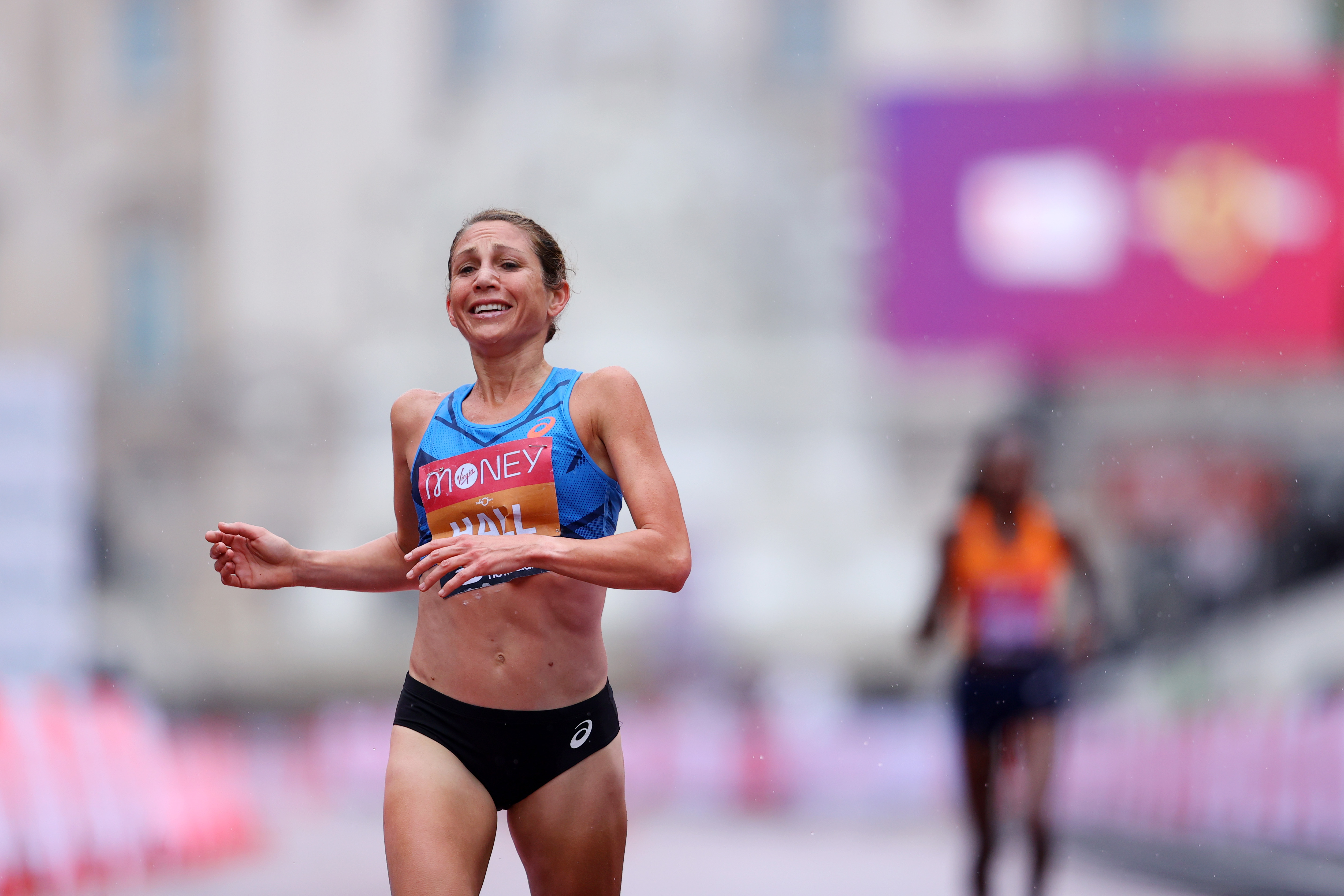asics sara hall