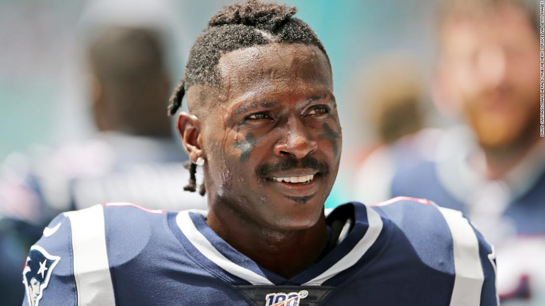 Antonio Brown Signs One-Year Deal with Tampa Bay Buccaneers