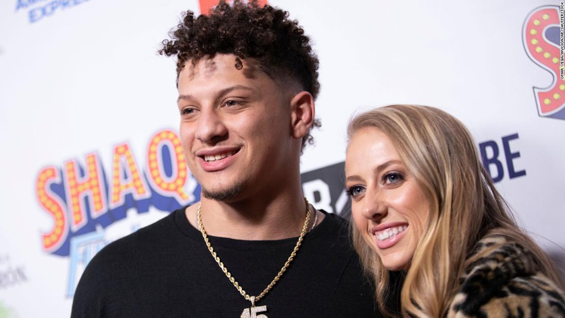 Patrick Mahomes teases new hairstyle for next season