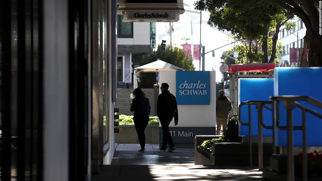 Charles Schwab plans to lay off 1,000 employees following TD Ameritrade merger