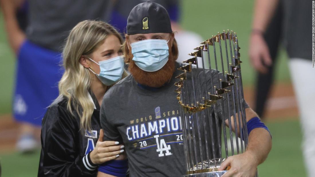 Dodgers receive Commissioner's Trophy as World Series champions