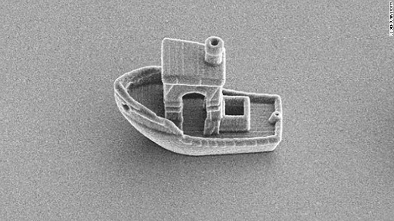 Scientists used a 3D printer to create the world’s smallest boat