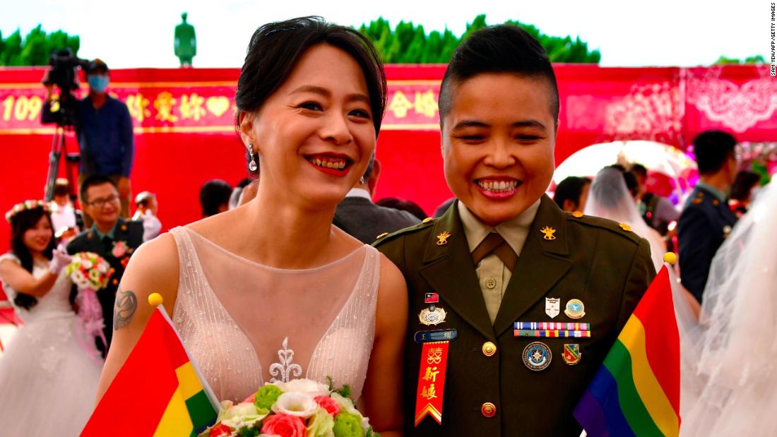 Same Sex Couples Marry In Mass Military Wedding A First For Taiwan S