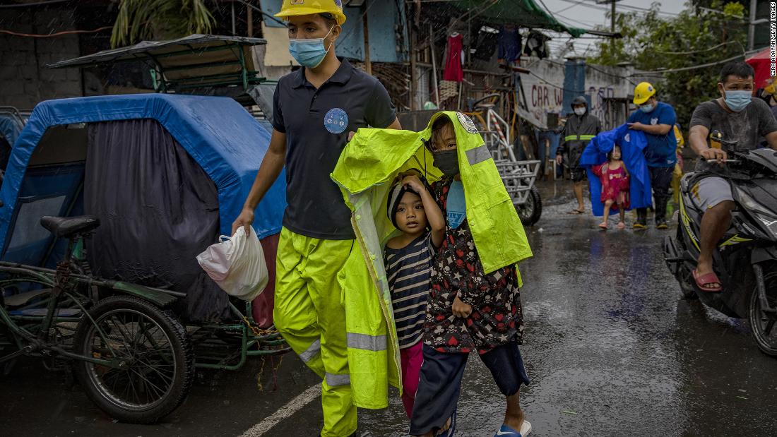 Тайфуном гони. Последствия тайфуна на Филиппинах. Филиппины юмор.