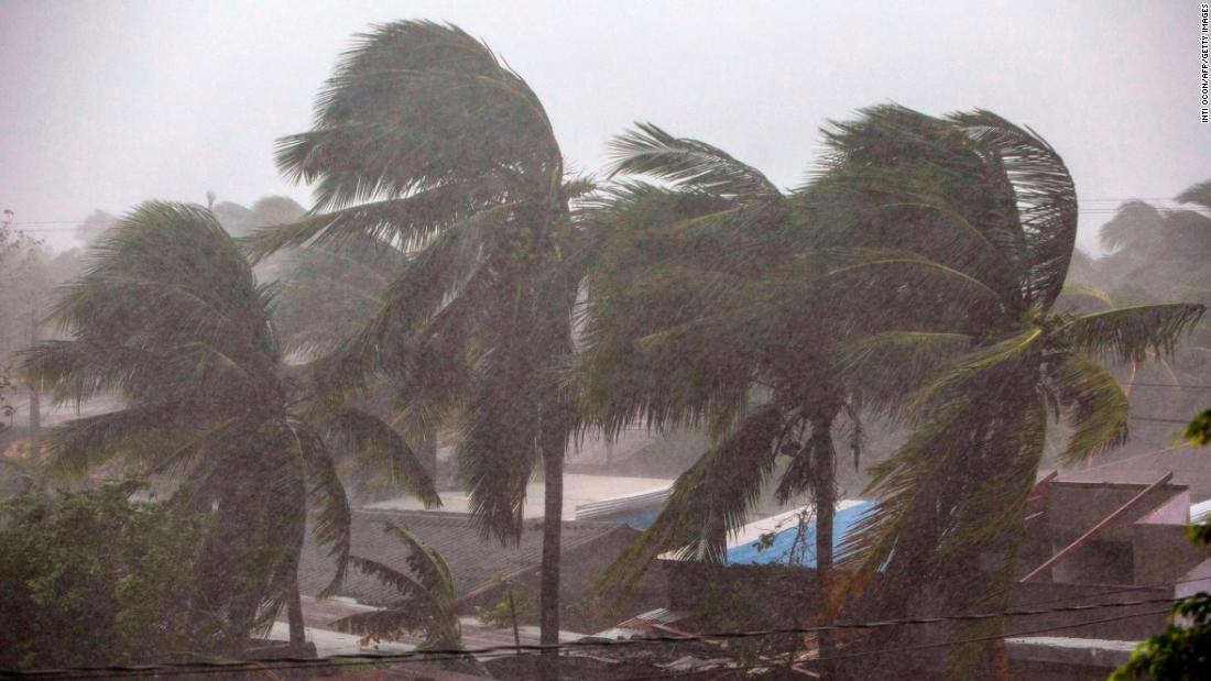 category-4-hurricane-eta-is-battering-nicaragua-as-it-makes-catastrophic-landfall