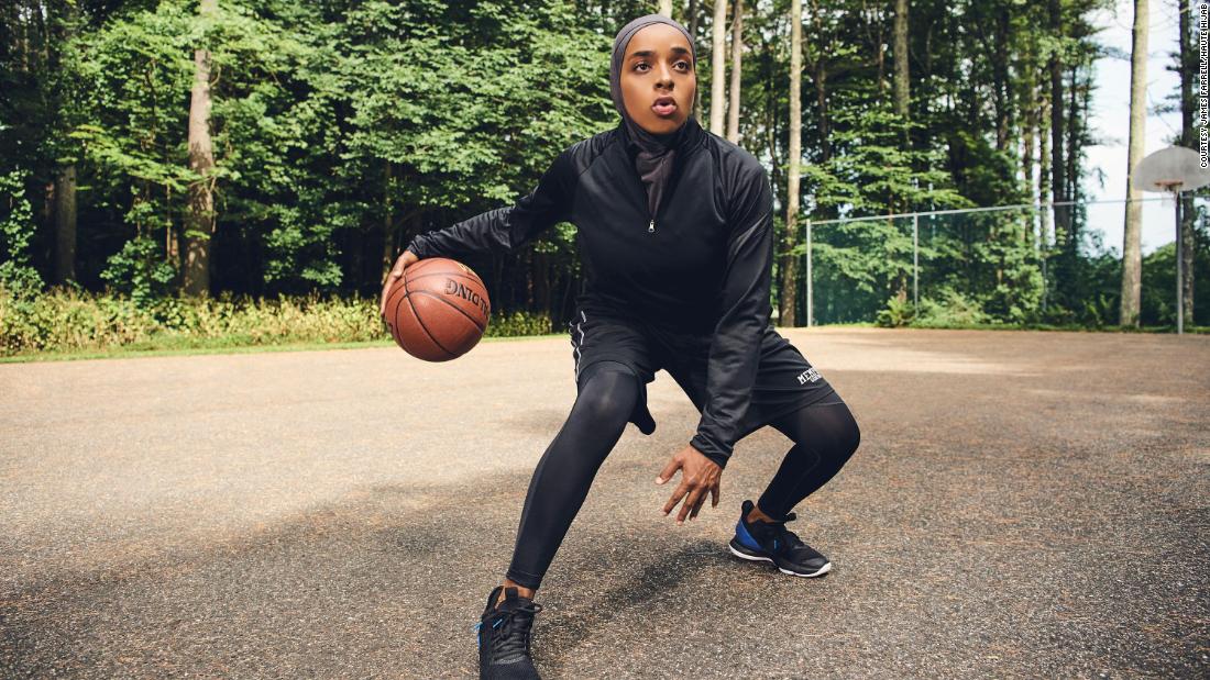 This Muslim basketball player refused to take off her hijab, opening ...