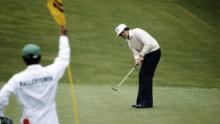 Ballesteros putts during the third round of the 1980 Masters.