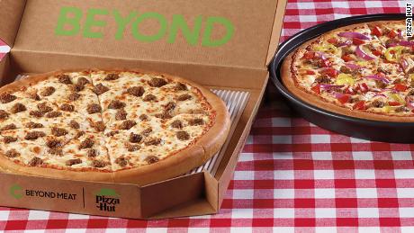 Pizza Hut&#39;s Beyond Italian Sausage Pizza and the Great Beyond Pizza.