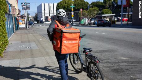 Food delivery giant DoorDash files paperwork to go public