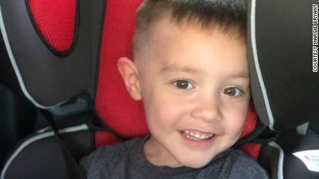 A boy's family asks Texas community for help celebrating his 5th birthday