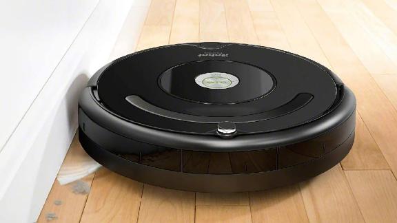 Black Friday Vacuum Sales Save Big On Dyson Roomba Shark And More Cnn Underscored