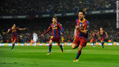 Xavi Hernández marcó el primer gol del Barcelona esa noche.