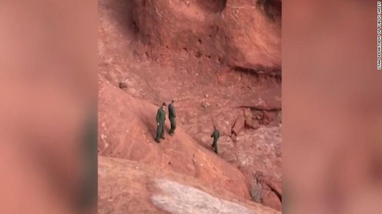 Mystery monolith disappears from Utah desert