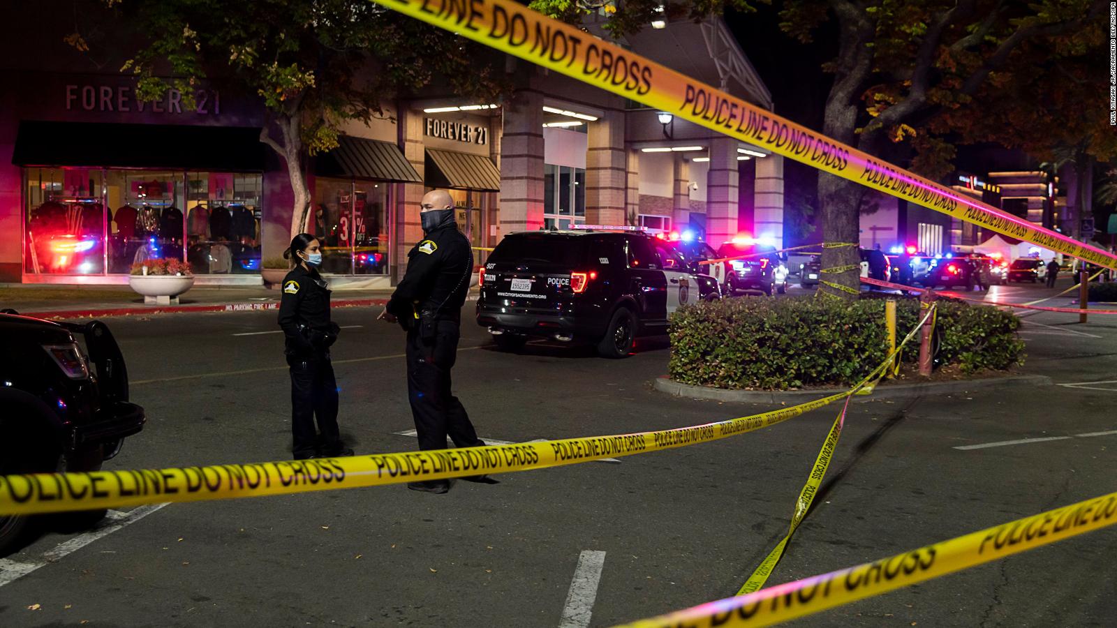 Sacramento Mall Shooting A Suspect Has Been Arrested On Murder Charges