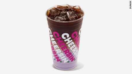 Dunkin&#39;s new drink is the color-changing Sugarplum Macchiato.