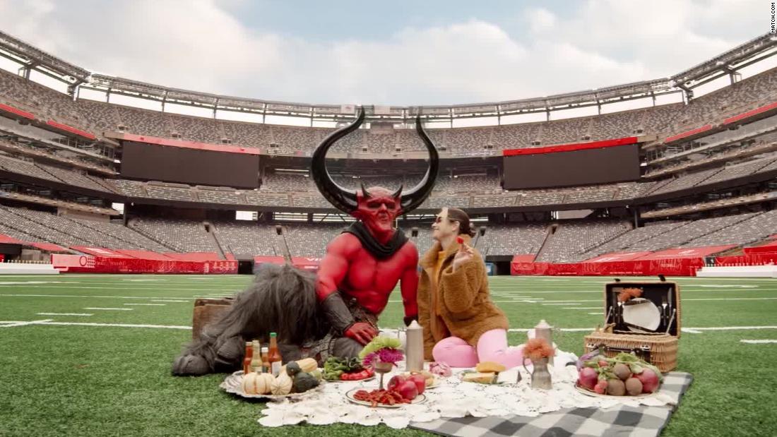 In 'American Horror Story,' Sex with Ryan Reynolds Is a Reward for  Satanists