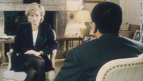 Martin Bashir interviews Princess Diana in Kensington Palace for the television program &quot;Panorama&quot; in 1995. 
