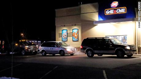 Over 900 cars paid for each other&#39;s meals at a Dairy Queen drive-thru in Minnesota