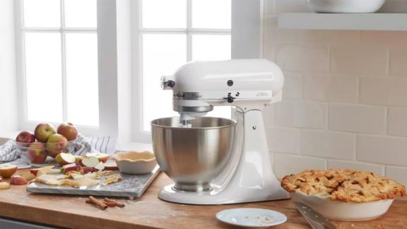 KitchenAid 4.5-Quart Tilt-Head Stand Mixer