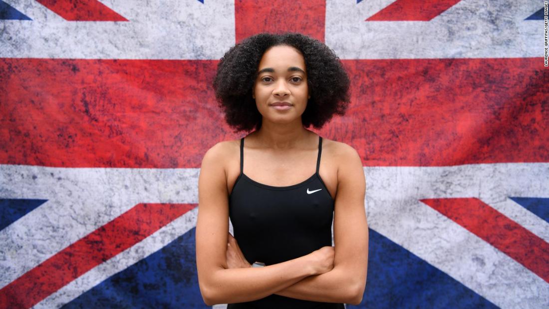 Alice Dearing S Quest To Become Britain S First Black Olympic Female Swimmer Since 1896 Cnn Video