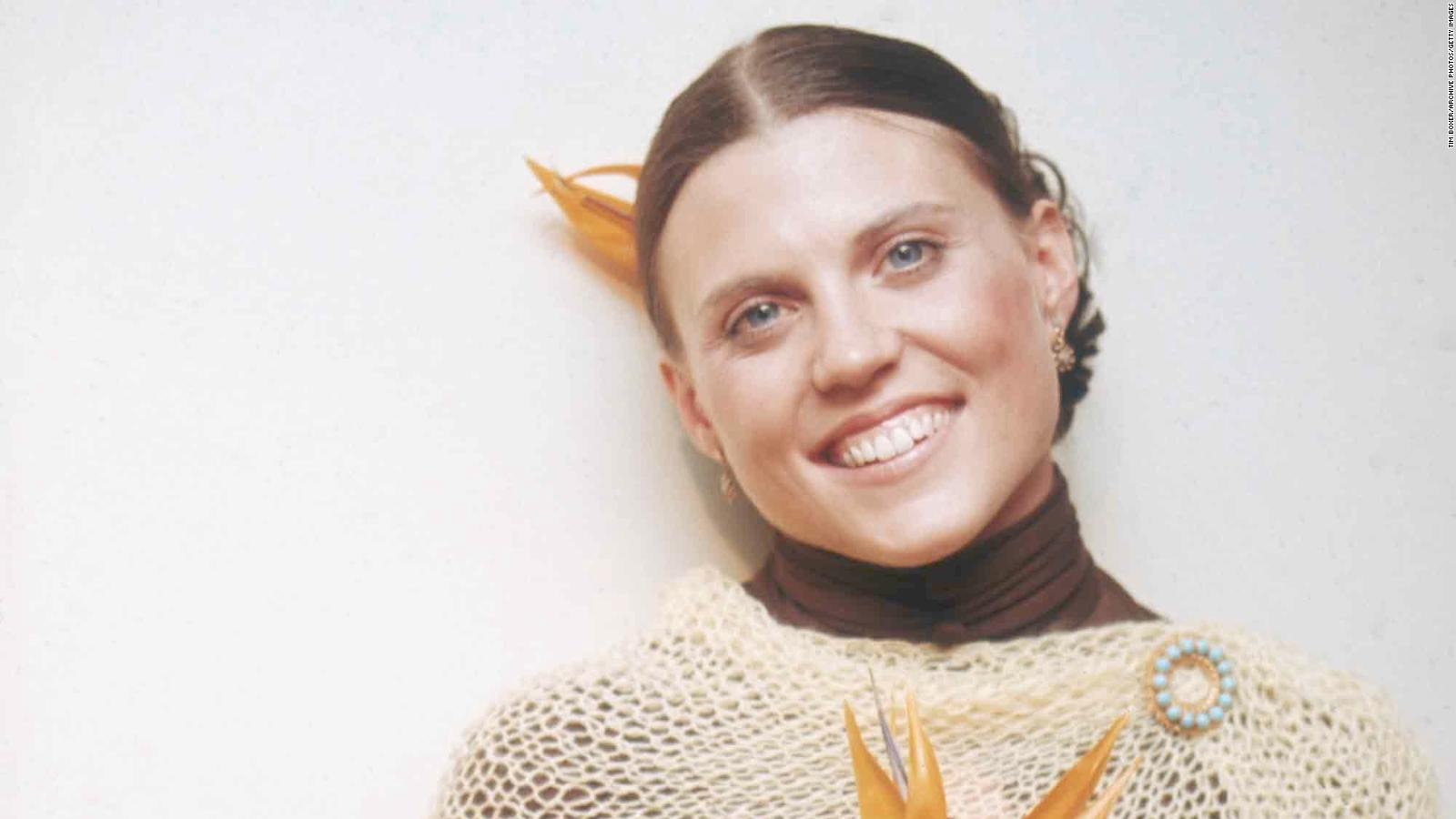 Ann Reinking body