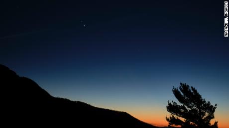 Watch for the &#39;Christmas Star&#39; as Jupiter and Saturn come closer than they have in centuries