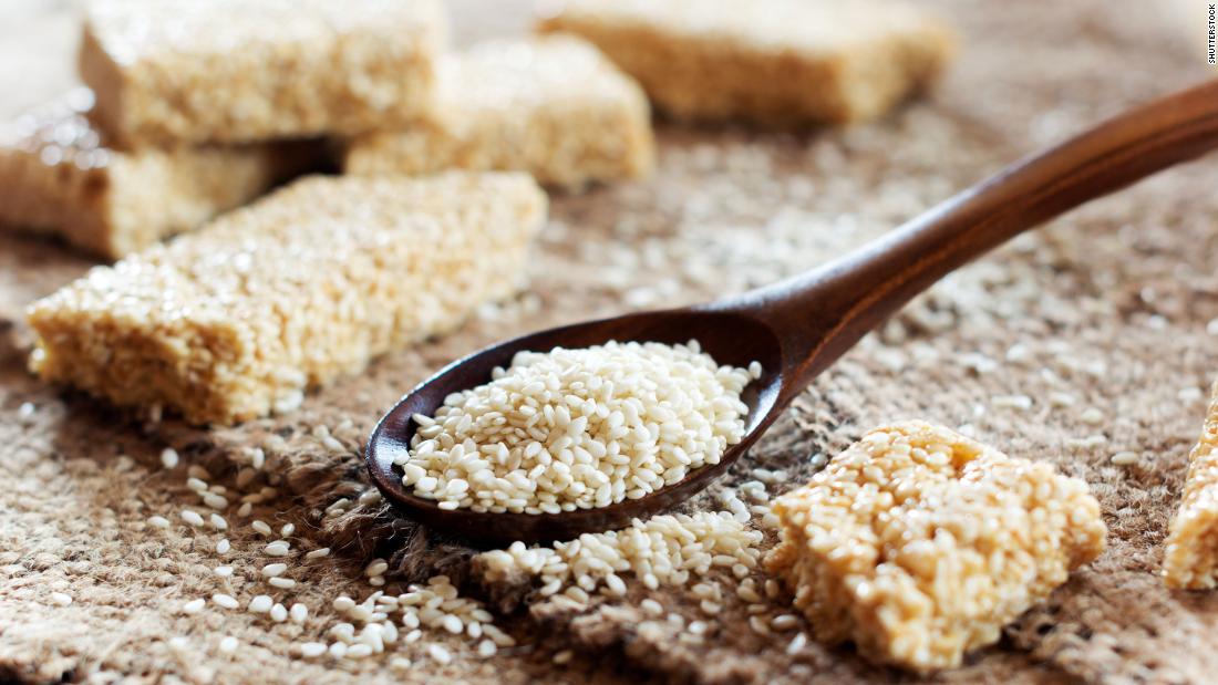 The FDA in November recognized sesame seeds as a common allergen, calling upon manufacturers to voluntarily add a warning to products that contain the seeds. Allergy advocates want to go further, calling upon the FDA to mandate the warning on labels.
