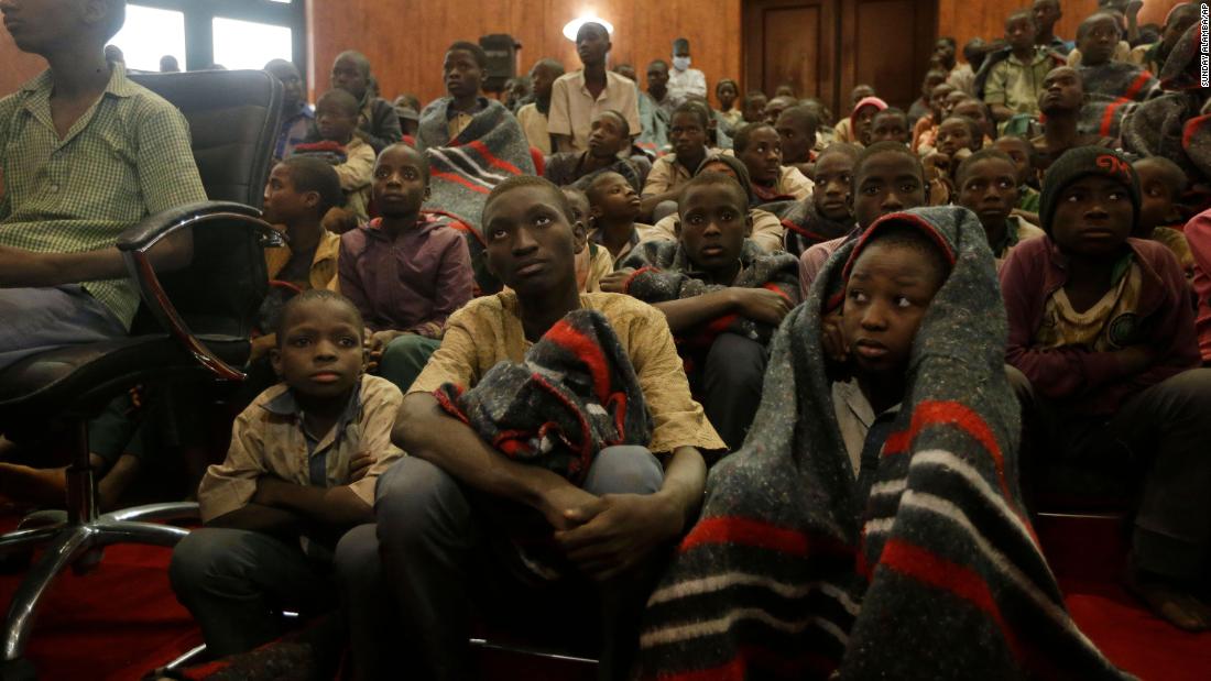 Rescued Nigerian schoolchildren arrive at the home of the state government