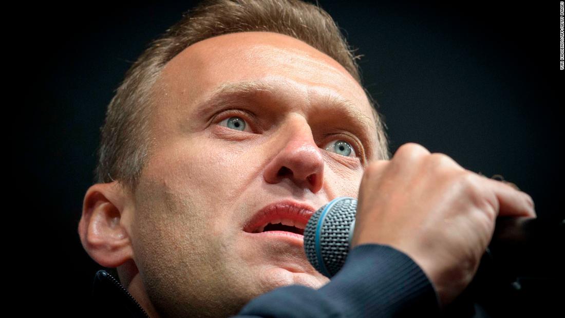 Alexei Navalny reveals how he poisoned a Russian spy