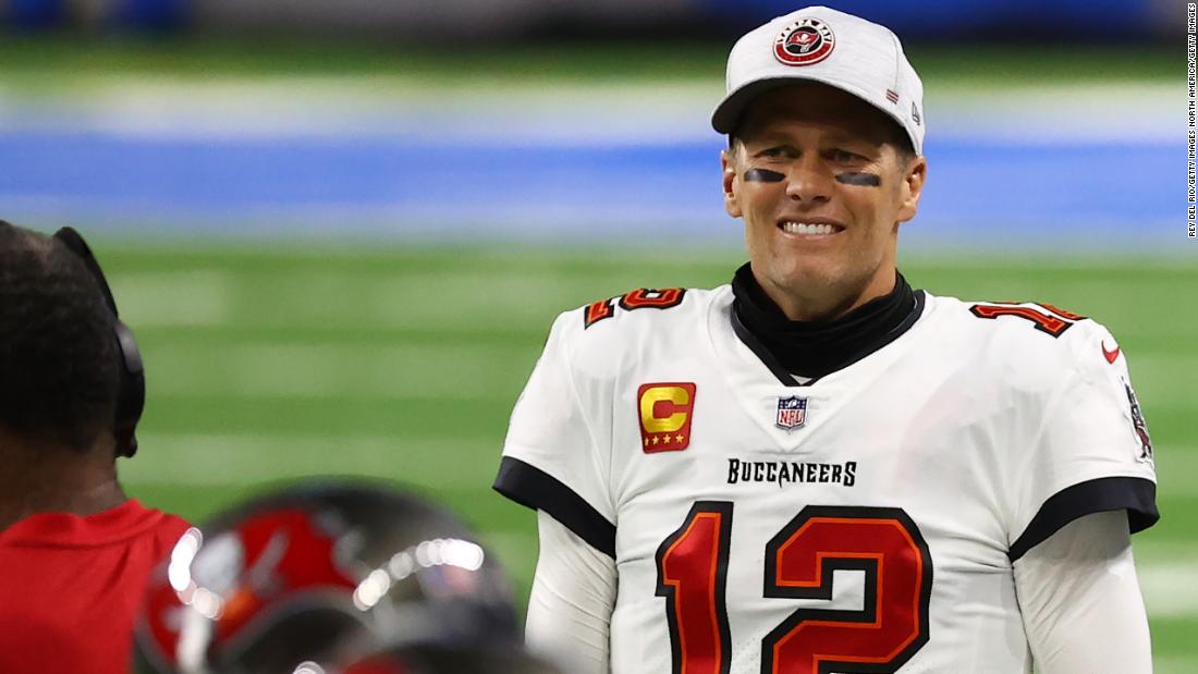 Tom Brady takes Buccaneers to the heats with record performance