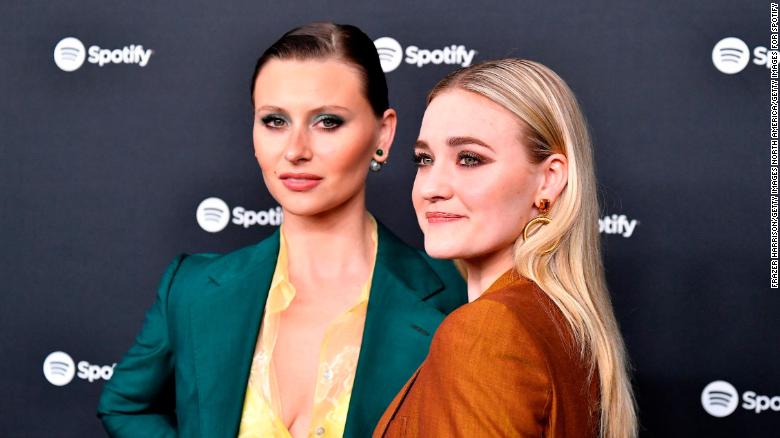 Aly & AJ spice up classic hit ‘Potential Breakup Song’