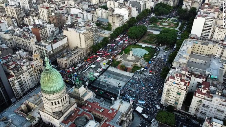 201230003809-04-argentina-abortion-1229-exlarge-169.jpg