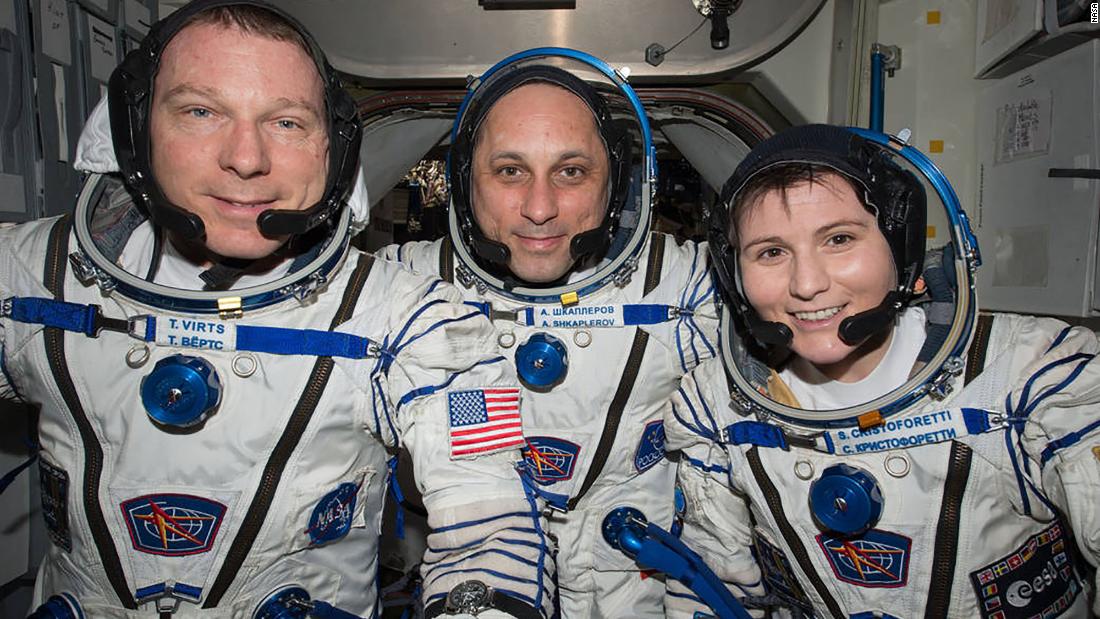 Astronaut Terry Virts shares an 'insider's guide' to life in space - CNN