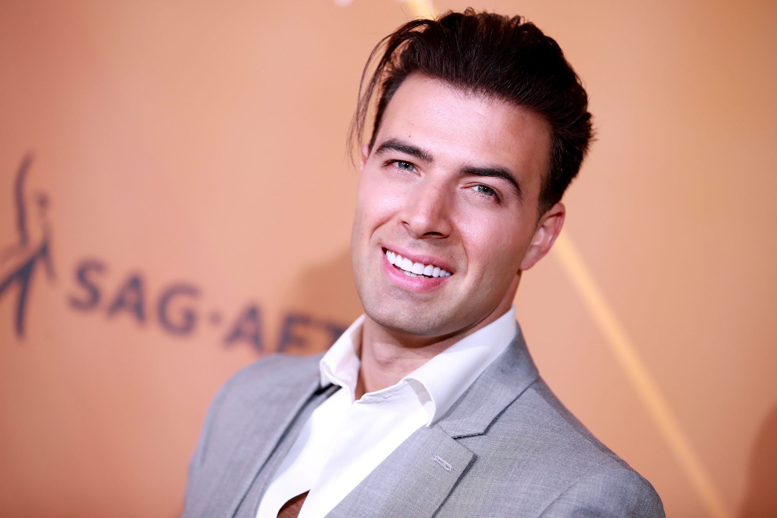 Jencarlos Canela habla sobre sus nuevos proyectos en Hollywood - CNN Video