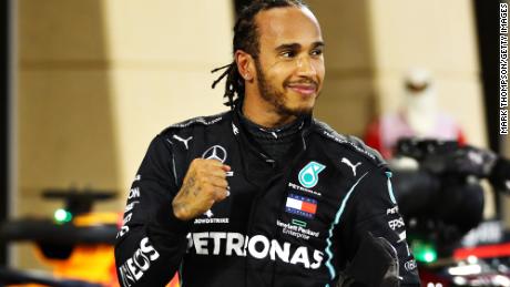 Lewis Hamilton knighted in UK&#39;s New Year Honours List