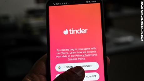 Tinder is making criminal background checks available on your dates 