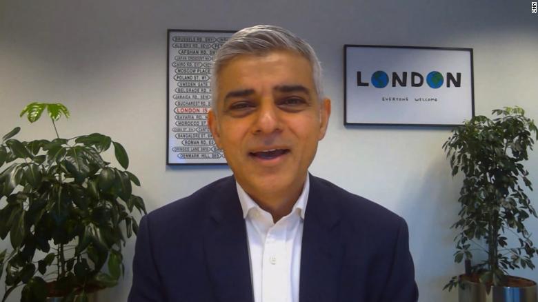London mayor: We have a record number of Covid-19 hospitalizations