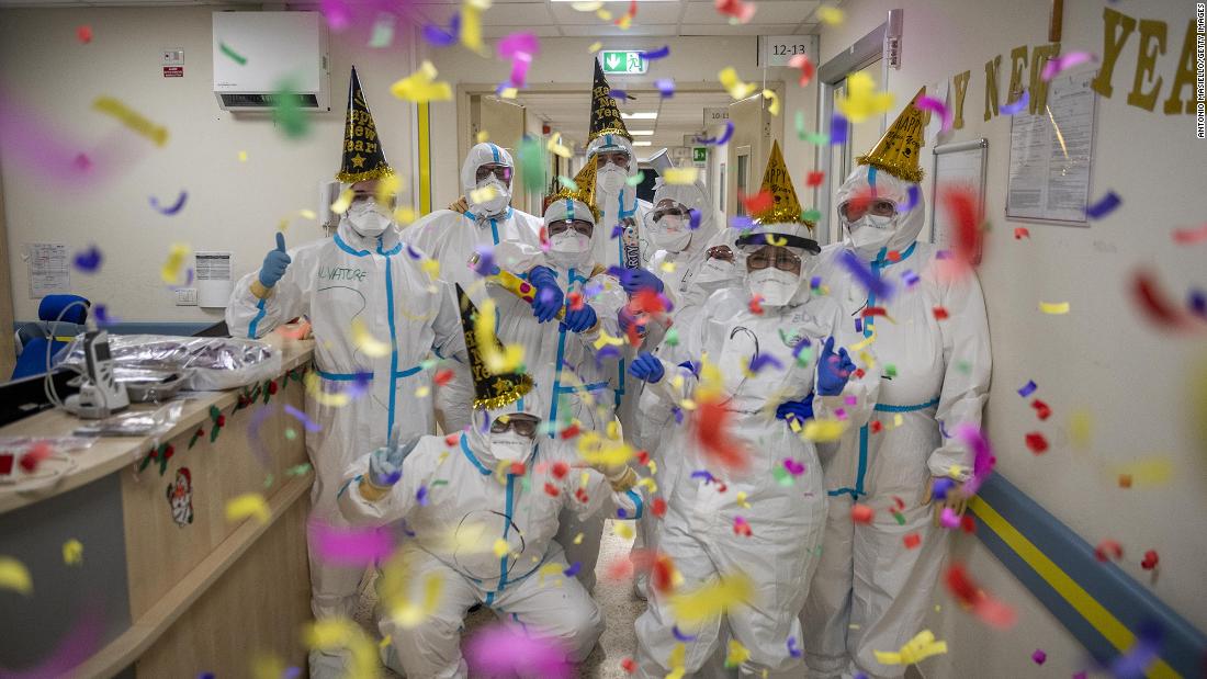 Health-care workers &lt;a href=&quot;https://www.cnn.com/2020/12/31/world/gallery/2021-new-year-celebrations/index.html&quot; target=&quot;_blank&quot;&gt;celebrate the new year&lt;/a&gt; in the intensive care unit at the San Filippo Neri Hospital in Rome.