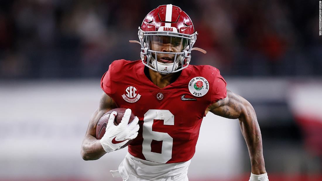 Alabama advances to the National College Football Playoff Championship match