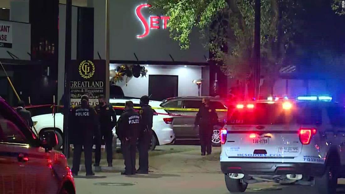 Houston nightclub shooting: three Harris County sheriffs shot, one woman dead