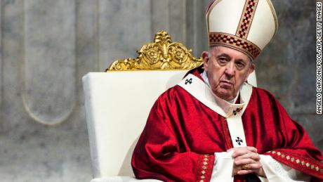 Pope criticizes people going on holiday to avoid Covid-19 lockdowns
